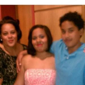 Meet your Posher, Thania